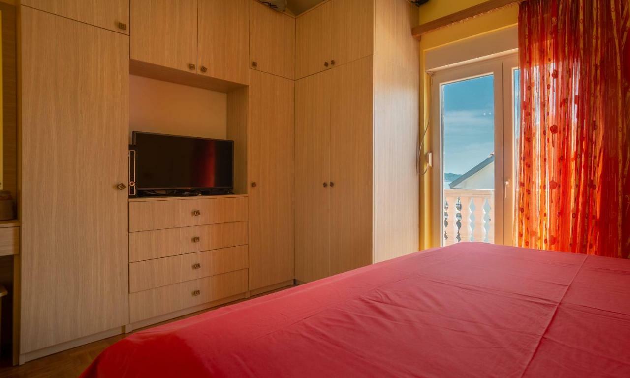 Apartments Tasija Tivat Exterior foto
